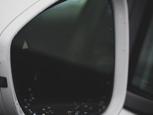 Used 2019 Chrysler Pacifica Limited w/ Advanced Safetytec Group image 24