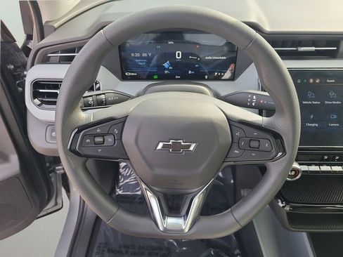 New 2027 Chevrolet Bolt LT FWD image 20