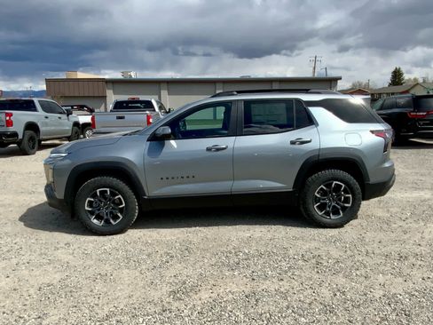 New 2026 Chevrolet Equinox ACTIV AWD/4WD image 2