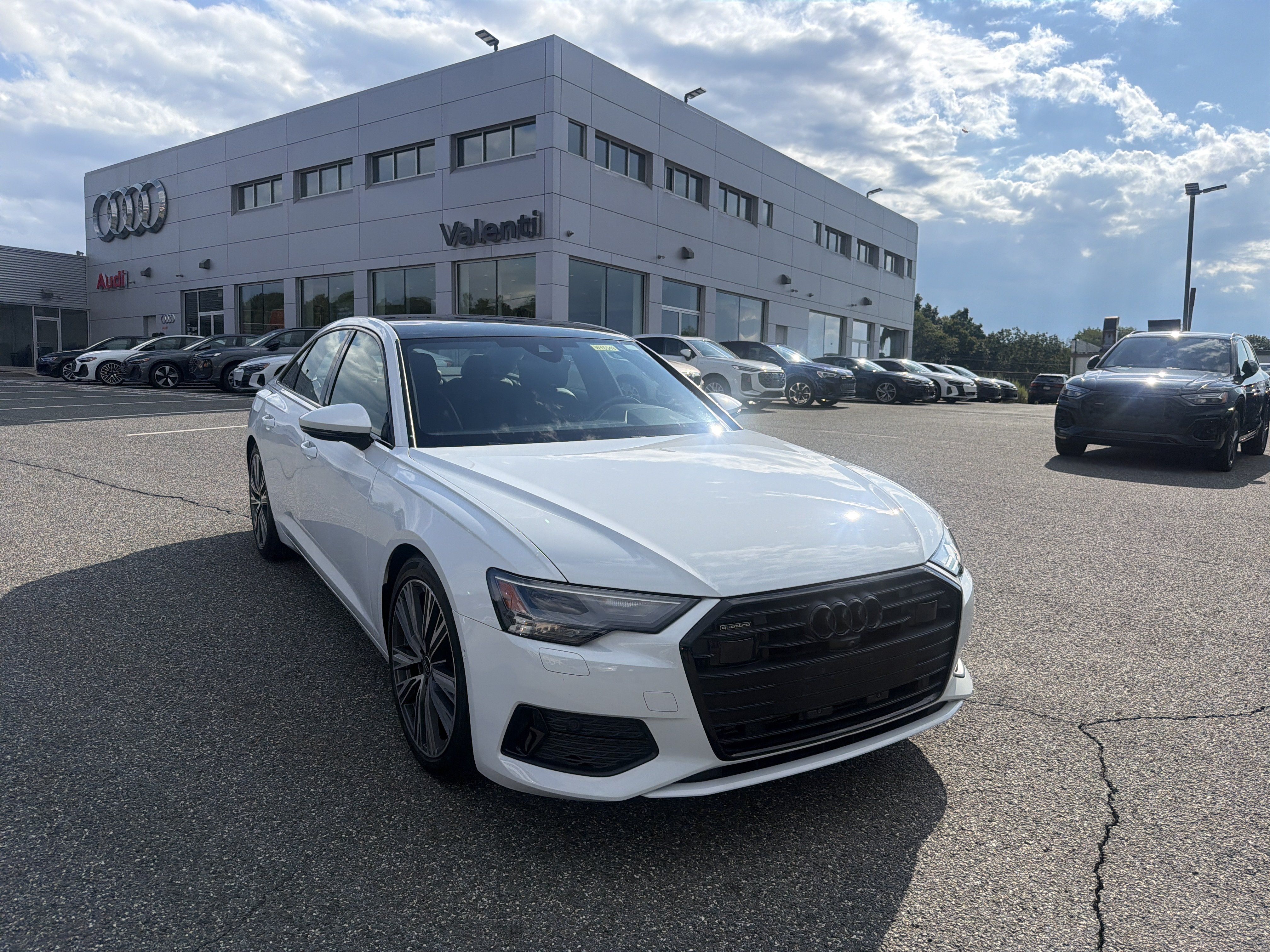 Used 2023 Audi A6 Premium Plus w/ Premium Plus Package AWD/4WD image 1
