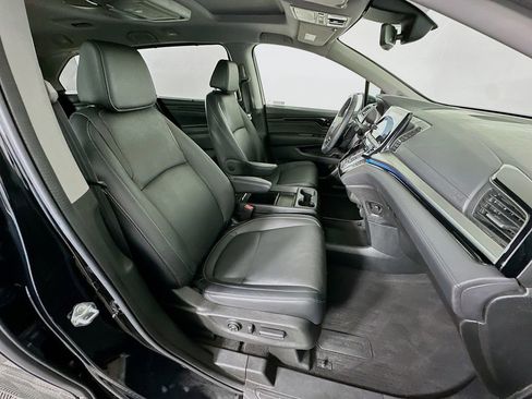 Used 2022 Honda Odyssey Touring image 31