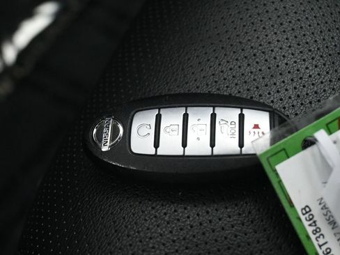 Used 2017 Nissan Murano SL image 30