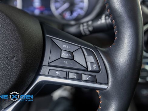 Used 2022 Nissan Sentra SR w/ SR Premium Package FWD image 15