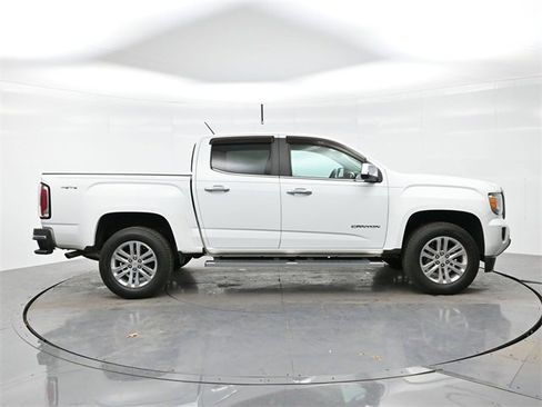Used 2018 GMC Canyon SLT w/ Driver Alert Package image 8