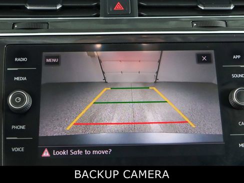 Used 2019 Volkswagen Tiguan SEL Premium R-Line image 18