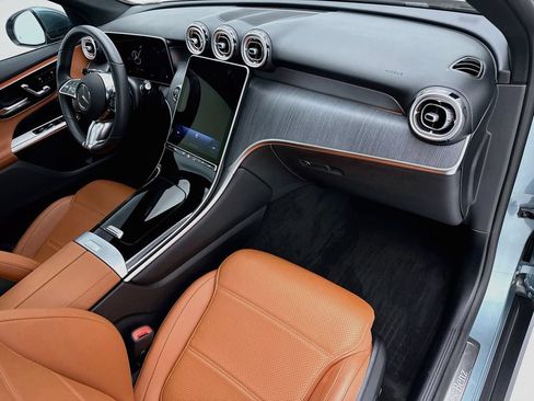 Certified 2026 Mercedes-Benz GLC 300 4MATIC image 16