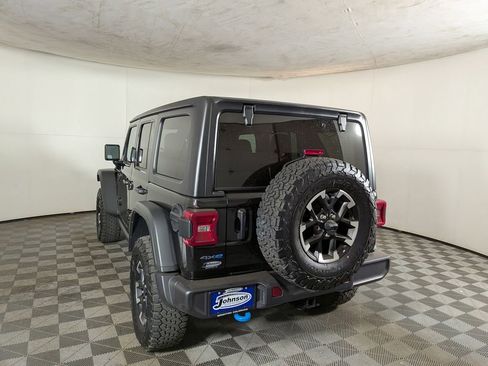 Certified 2025 Jeep Wrangler Unlimited Rubicon 4xe w/ Convenience Group AWD/4WD image 4