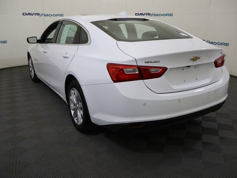 Used 2024 Chevrolet Malibu LT image 42