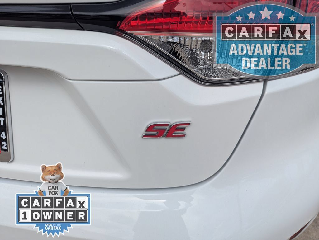 Used 2025 Toyota Corolla SE FWD image 25
