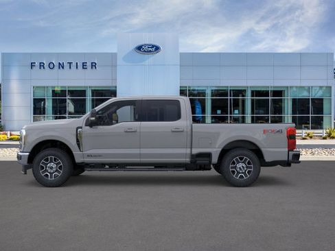 New 2026 Ford F250 4x4 Crew Cab Super Duty image 28