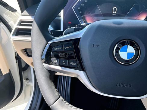 Used 2025 BMW 330i Sedan w/ M Sport Package RWD image 25