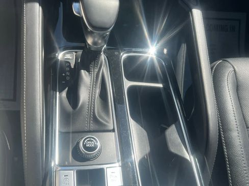 Used 2022 Kia Telluride EX w/ EX Premium Package image 24