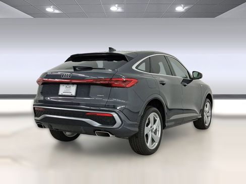 New 2025 Audi Q5 Premium Plus image 9