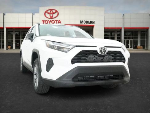 New 2025 Toyota RAV4 LE image 31