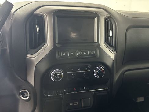 Used 2023 Chevrolet Silverado 1500 W/T w/ Trailering Package image 19