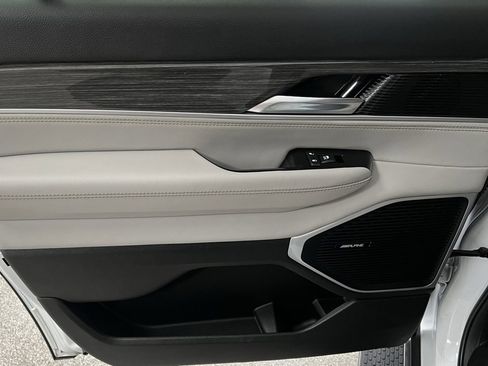 Used 2022 Jeep Wagoneer Series II image 47