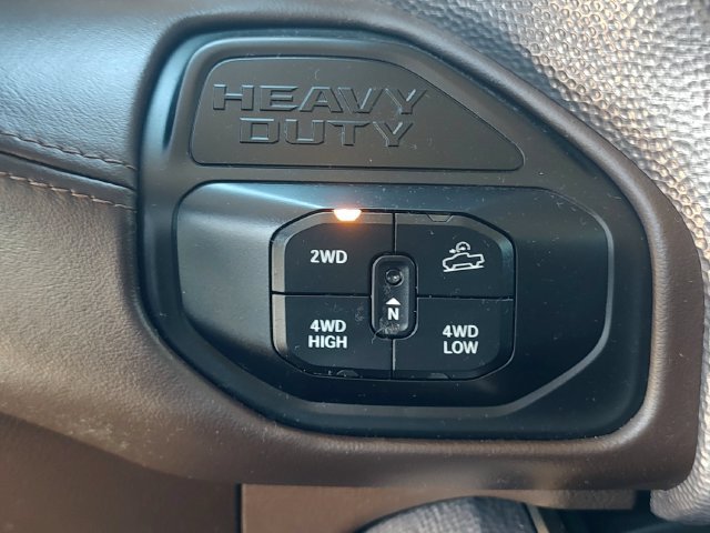 Used 2026 RAM 2500 Limited AWD/4WD image 19