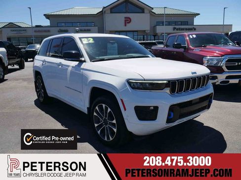 Certified 2022 Jeep Grand Cherokee Overland w/ MOPAR Finishing Package AWD/4WD image 1