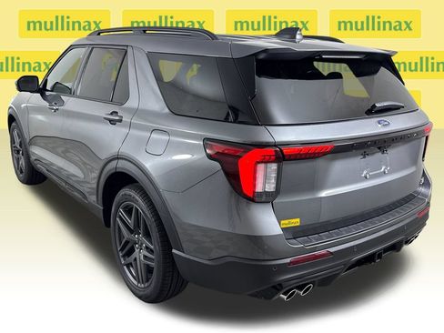 New 2026 Ford Explorer ST w/ Sun And Sound Package AWD/4WD image 4
