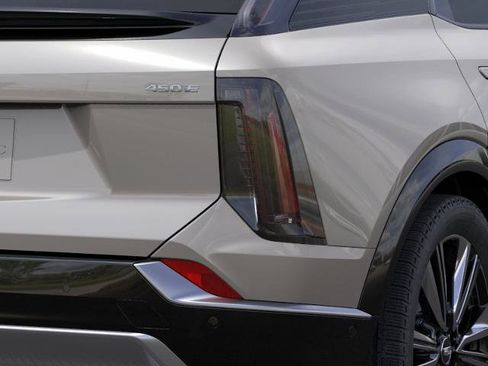 New 2027 Cadillac Optiq Premium Luxury RWD image 11