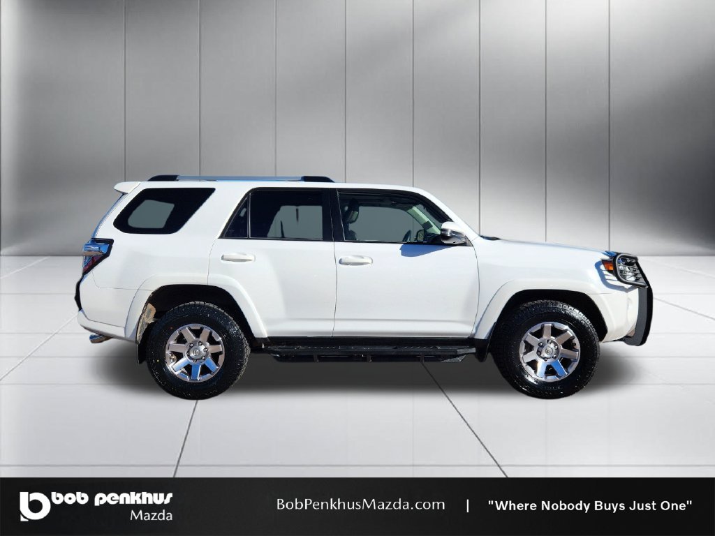 Used 2016 Toyota 4Runner Trail Premium AWD/4WD image 24