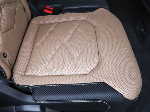 New 2026 Volkswagen Atlas Cross Sport SE image 38