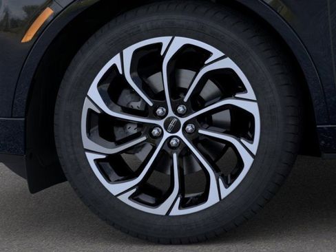 New 2026 Lincoln Nautilus Reserve image 20