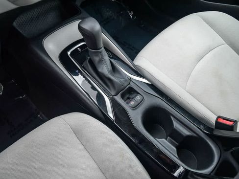 Used 2020 Toyota Corolla L w/ Carpet Mat Package (TMS) FWD image 19
