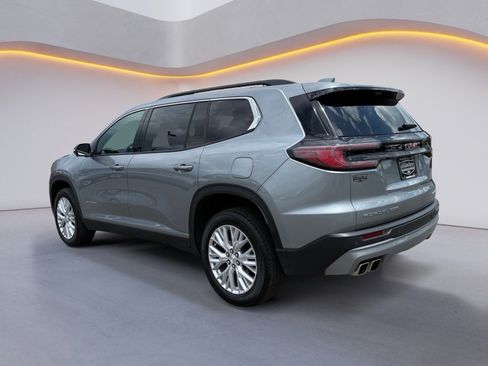 Used 2026 GMC Acadia Elevation w/ Elevation Premium Package AWD/4WD image 5