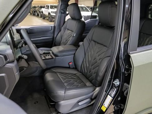 Used 2025 Toyota Land Cruiser image 15