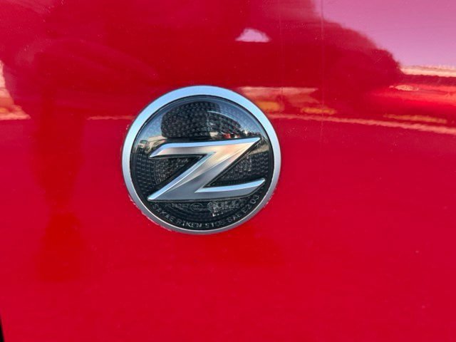 Used 2009 Nissan 370Z Touring w/ Sport Pkg RWD image 10