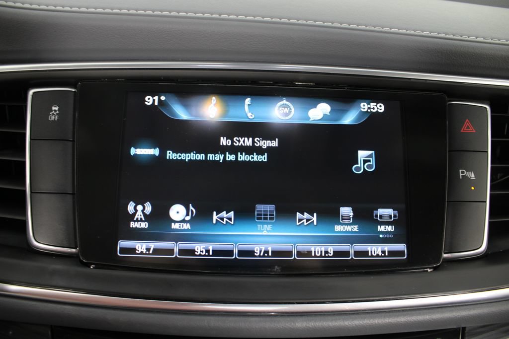 Used 2019 Buick Enclave Essence FWD image 5