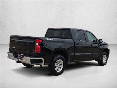 Used 2025 Chevrolet Silverado 1500 LT AWD/4WD image 11
