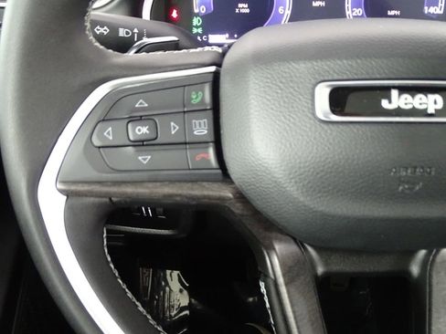 New 2025 Jeep Grand Cherokee L Limited image 29