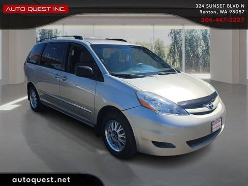 Used 2006 Toyota Sienna CE FWD image 3