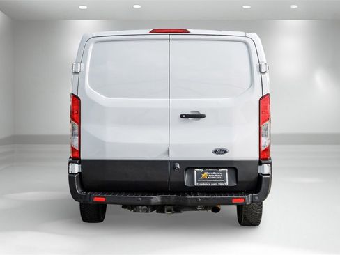 Used 2019 Ford Transit 250 130 Low Roof image 7
