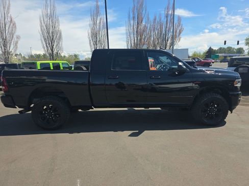 Certified 2022 RAM 2500 Big Horn w/ Level C Equiment Group image 6