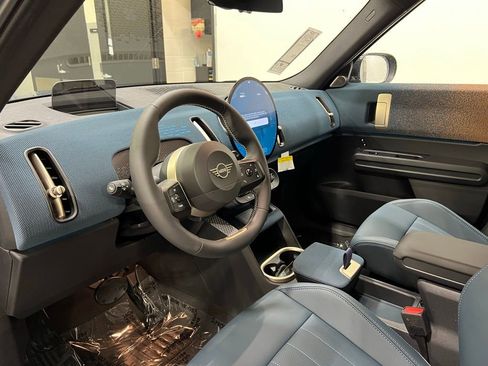 Certified 2025 MINI Cooper Countryman S image 11
