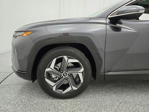 Used 2022 Hyundai Tucson Limited FWD image 17
