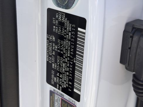 Certified 2022 Kia Sorento SX image 35