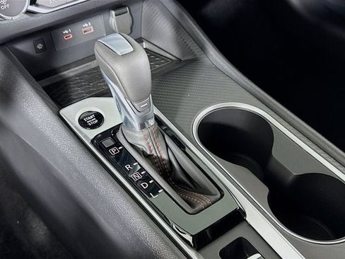 New 2026 Nissan Altima 2.5 SR AWD/4WD image 14