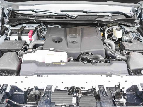 New 2026 Toyota Tundra SR5 RWD image 14
