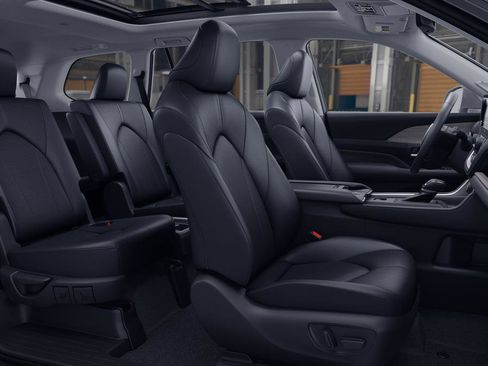 New 2026 Toyota Grand Highlander FWD image 20
