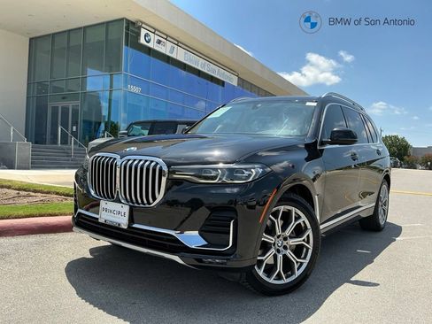 Used 2022 BMW X7 xDrive40i AWD/4WD image 1