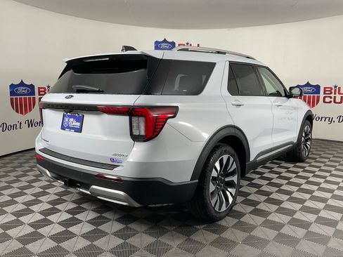 New 2026 Ford Explorer Platinum w/ LUX Leather Package AWD/4WD image 3