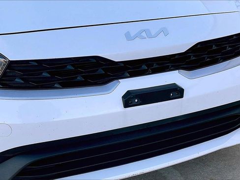 Certified 2024 Kia Forte LXS image 29