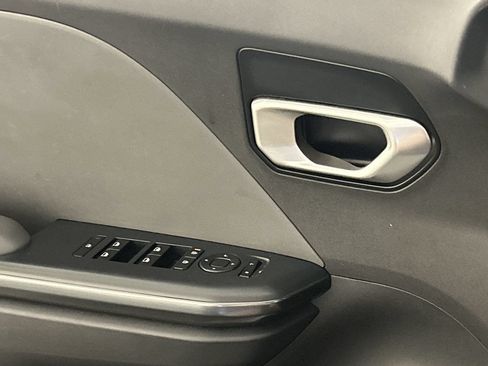 Used 2025 Kia K4 FWD image 19