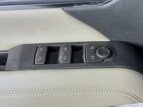 New 2025 GMC Terrain Elevation image 19