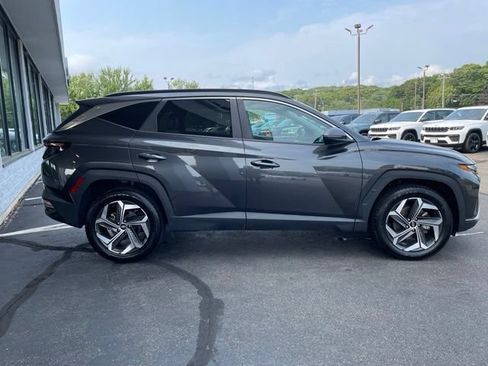 Used 2023 Hyundai Tucson SEL w/ Convenience Package AWD/4WD image 4