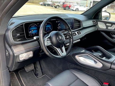 Used 2021 Mercedes-Benz GLS 450 4MATIC image 14